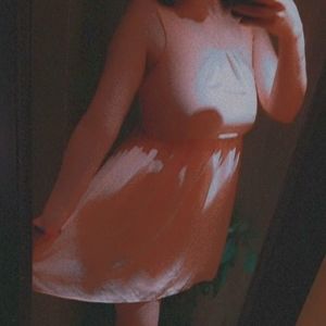 pink dress